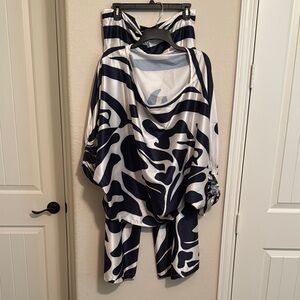 Bold Black and White Abstract Set